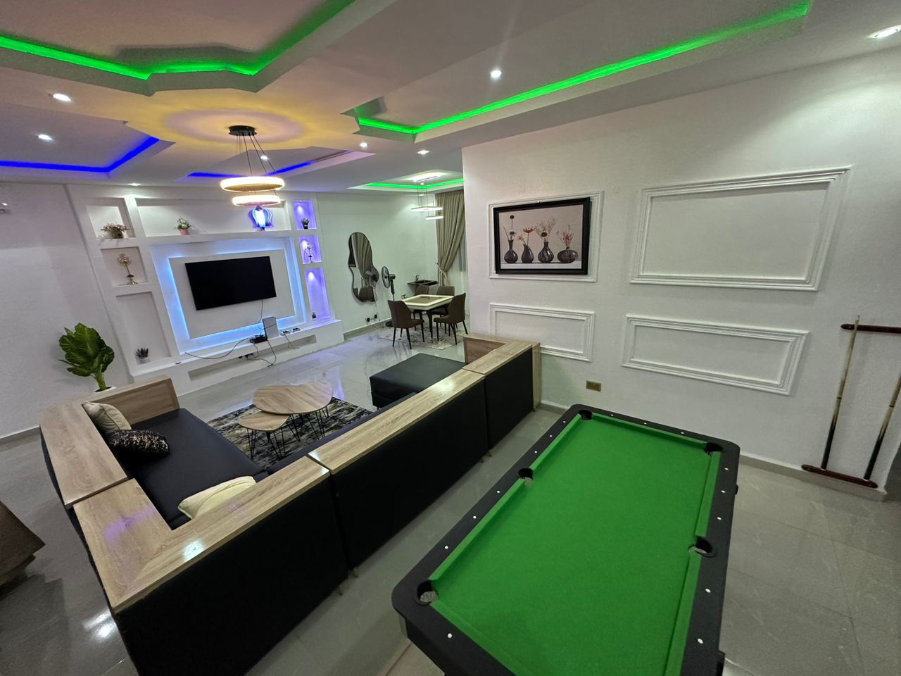 Deluxe 1BHK Suite photo 3